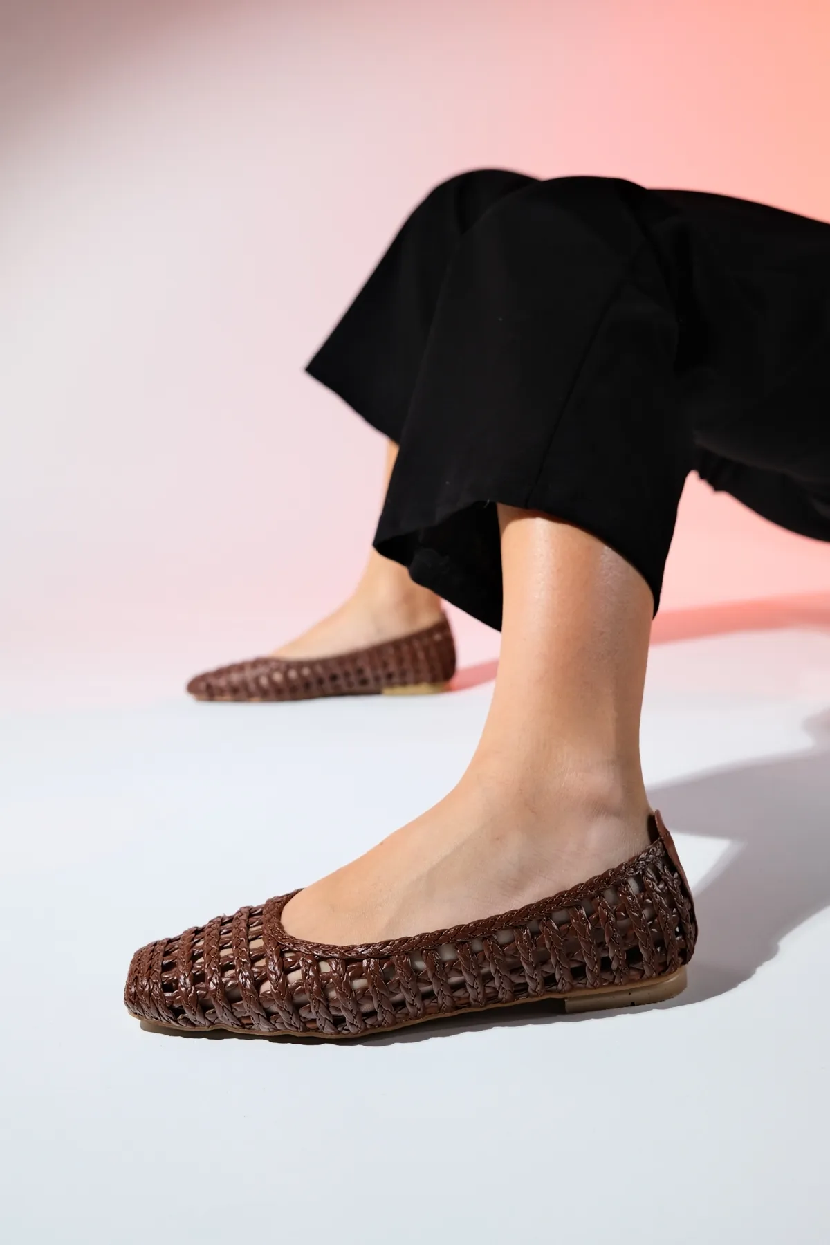 LuviShoes  ARCOLA Braune Ballerinas für Damen mit Strickmuster