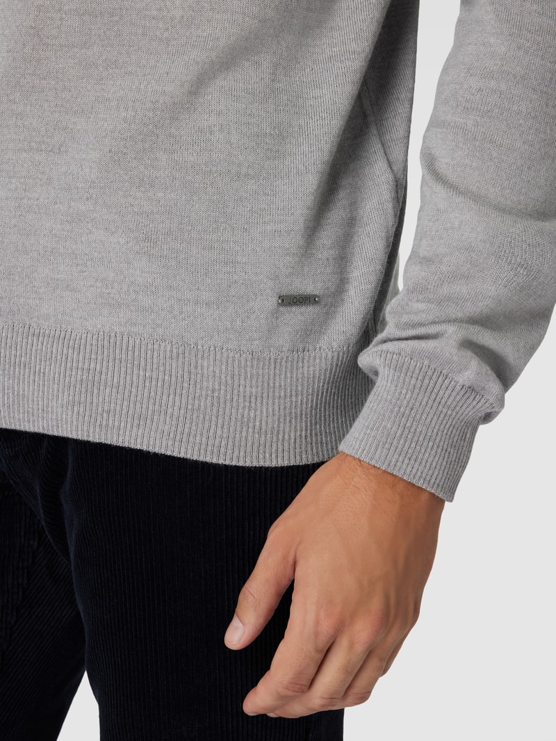 Strickpullover mit Rundhalsausschnitt Modell 'Davide' in beige