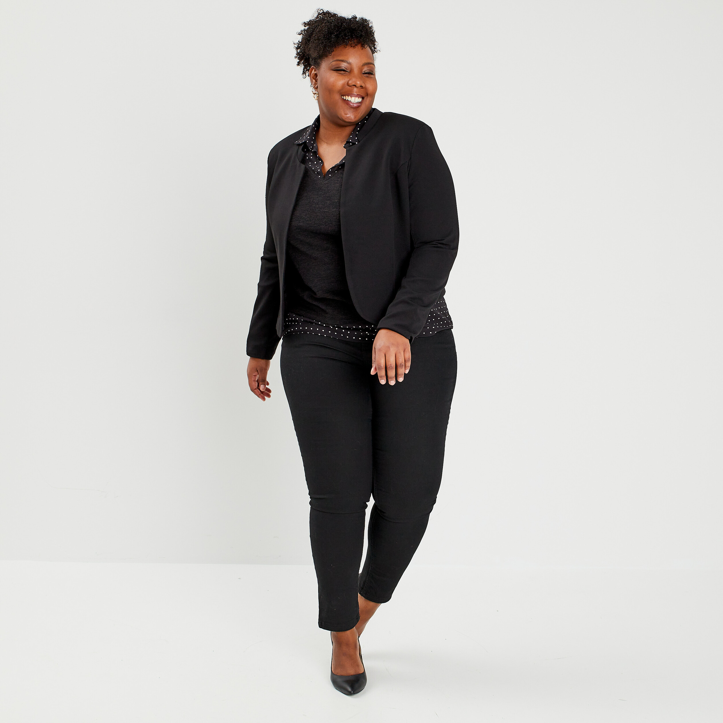 Veste droite cropped noir femme grande taille | La Halle
