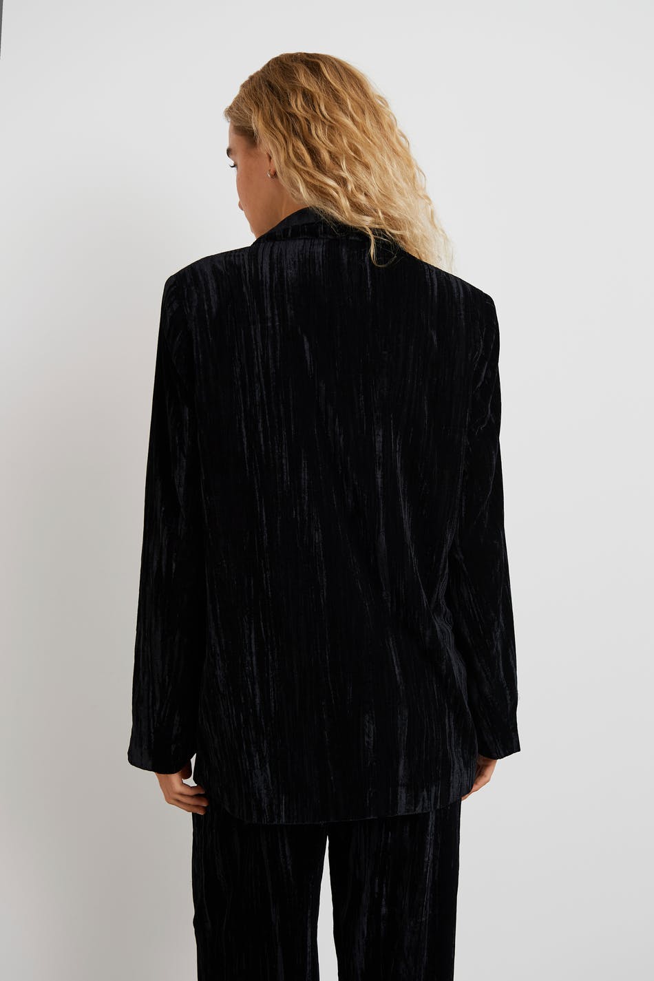 Kirsten velvet blazer