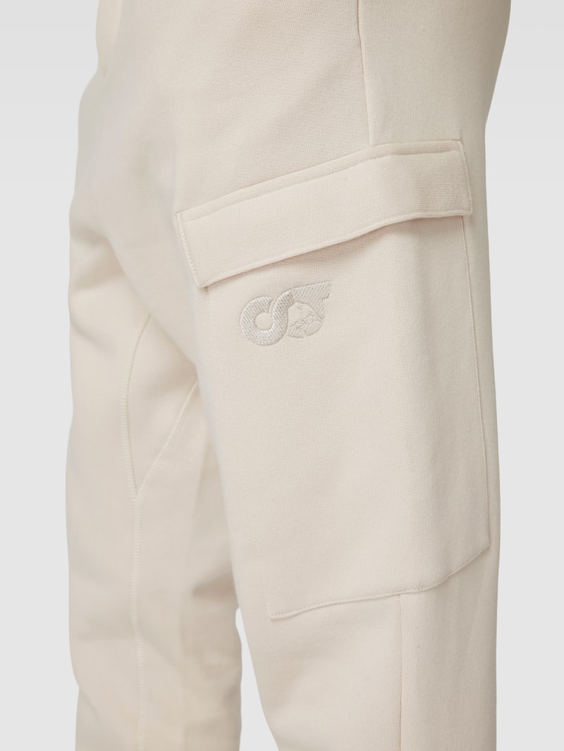 Sweatpants mit Cargotasche Modell 'PEOVA' in stein
