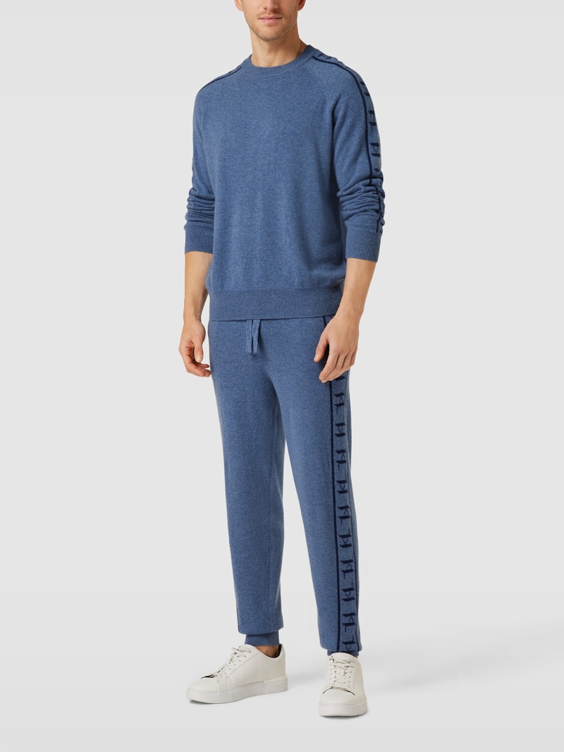 Strickpullover mit Zopfmuster in blau meliert