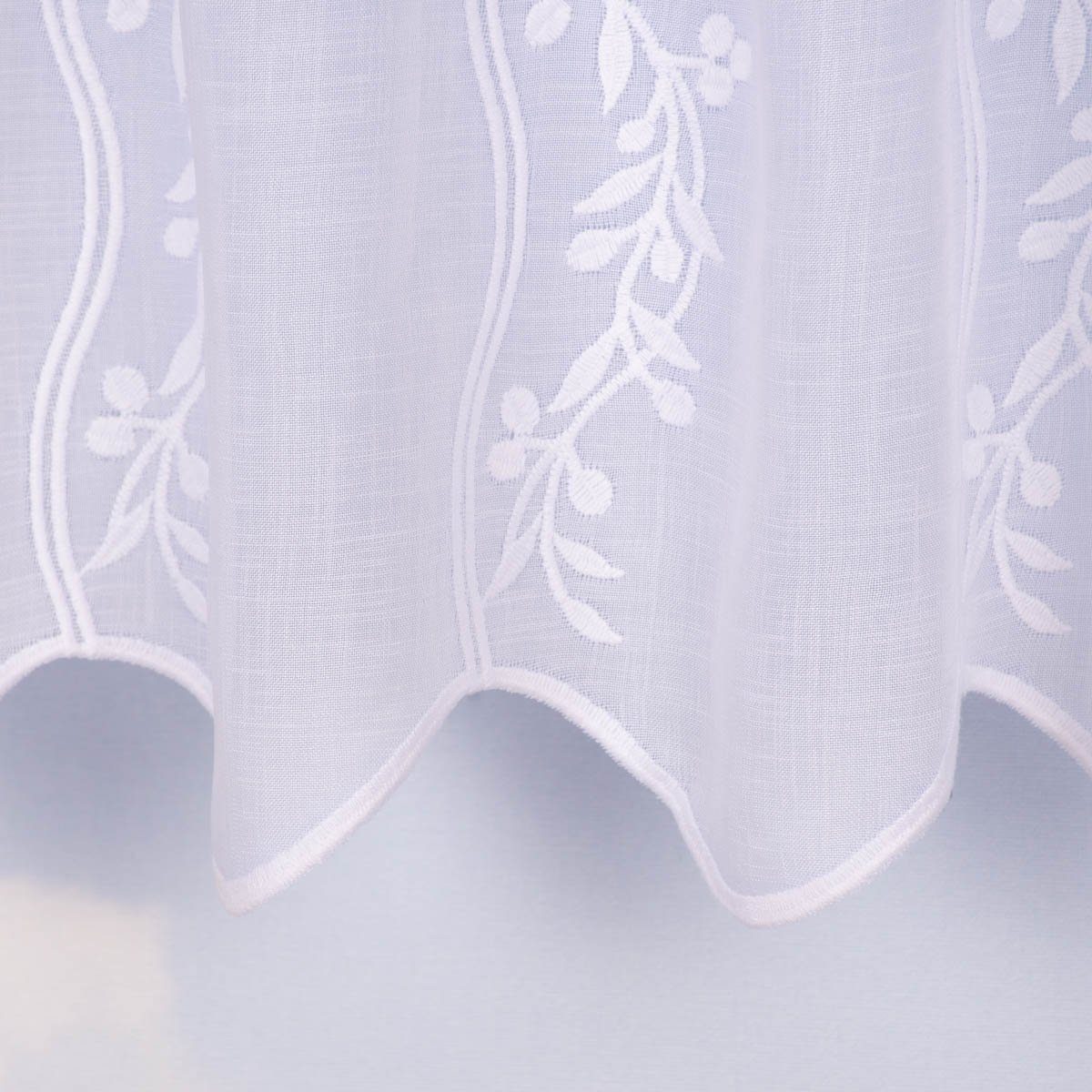 Meterware Scheibengardine Meterware Leinenstruktur Voile Stickerei Blumenranke n, SCHÖNER LEBEN., leicht perforiert, Polyester