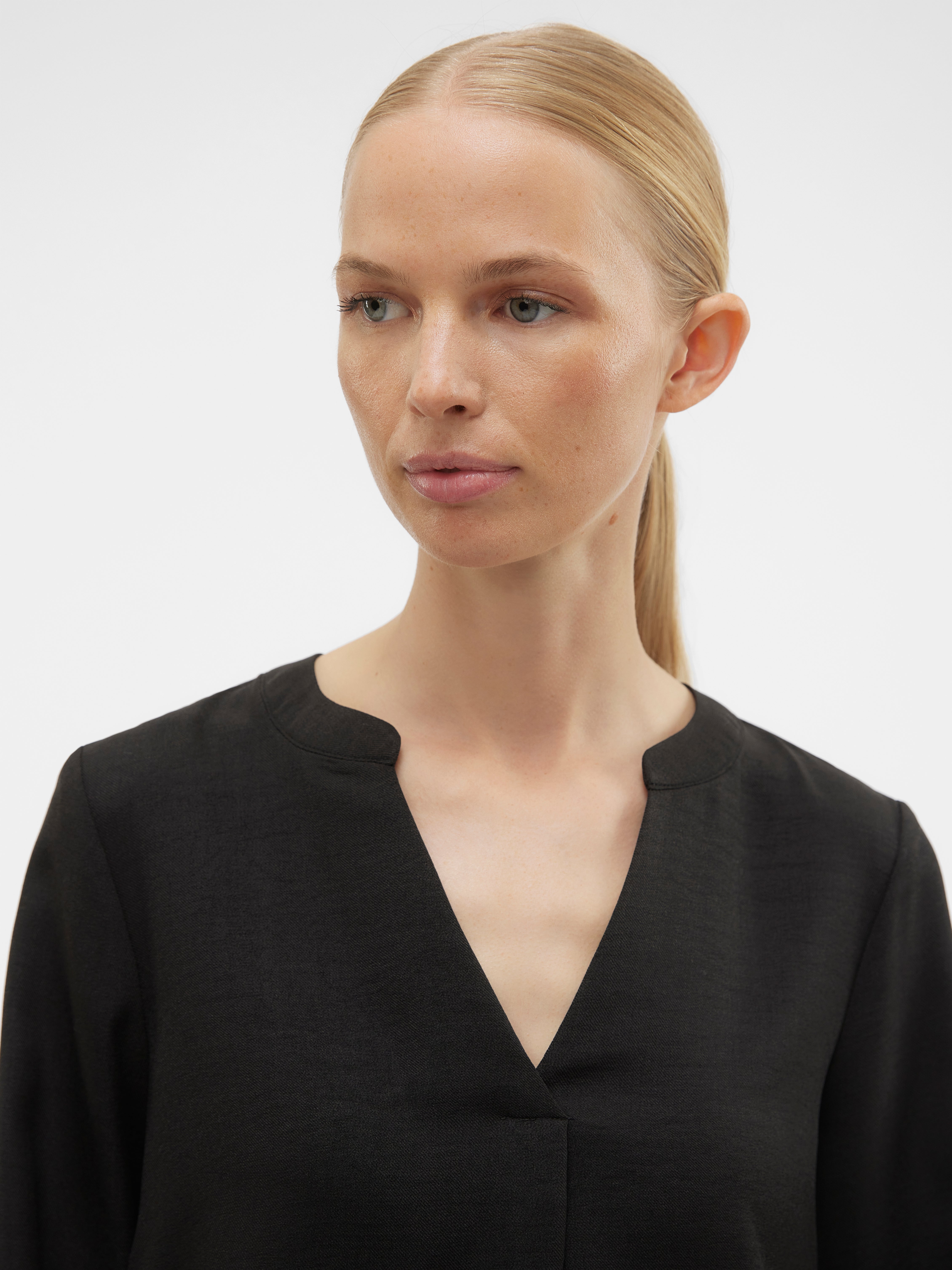 VMMARLA Top