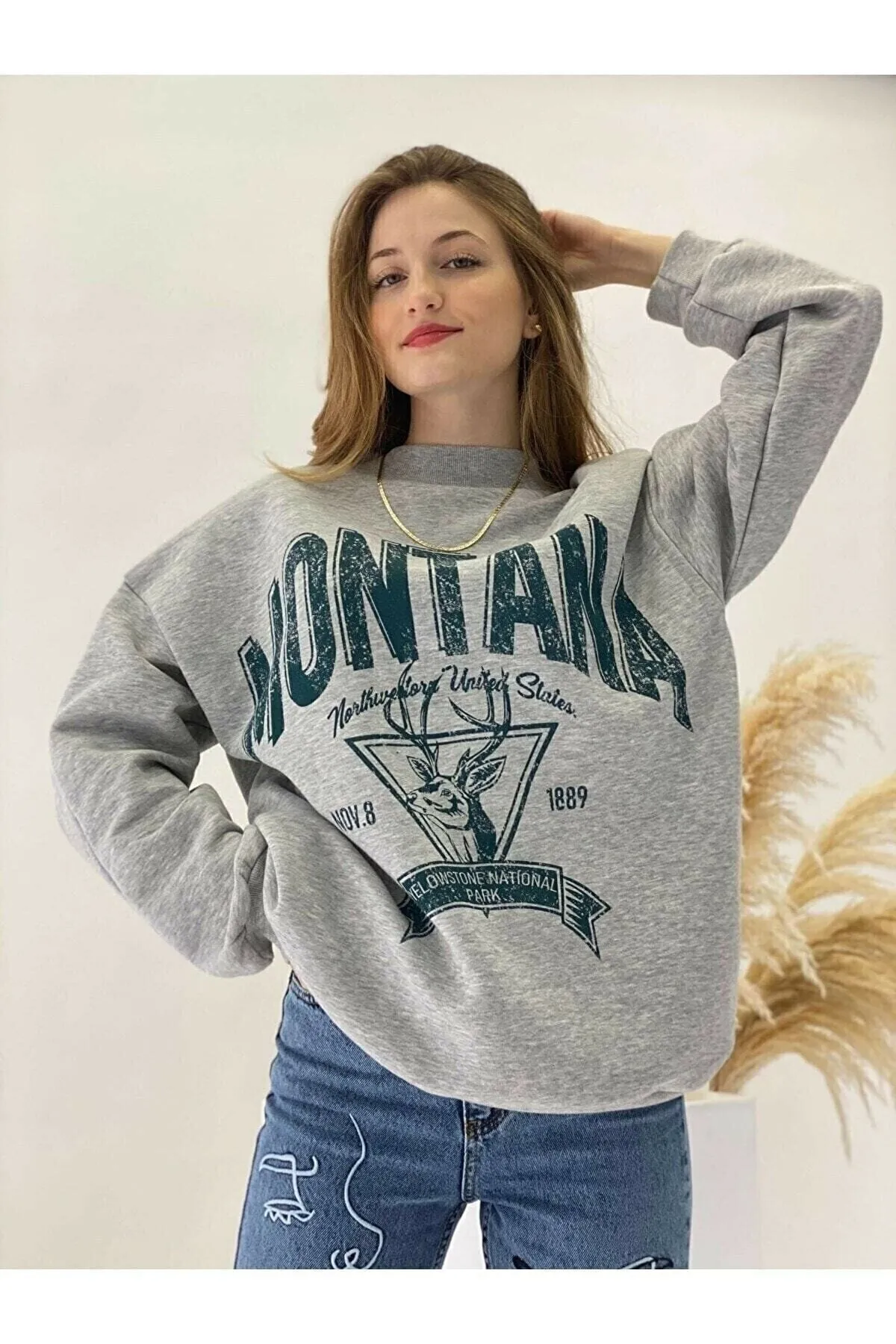 MOONBULL  Damen Oversized College Sweatshirt mit Montana-Print
