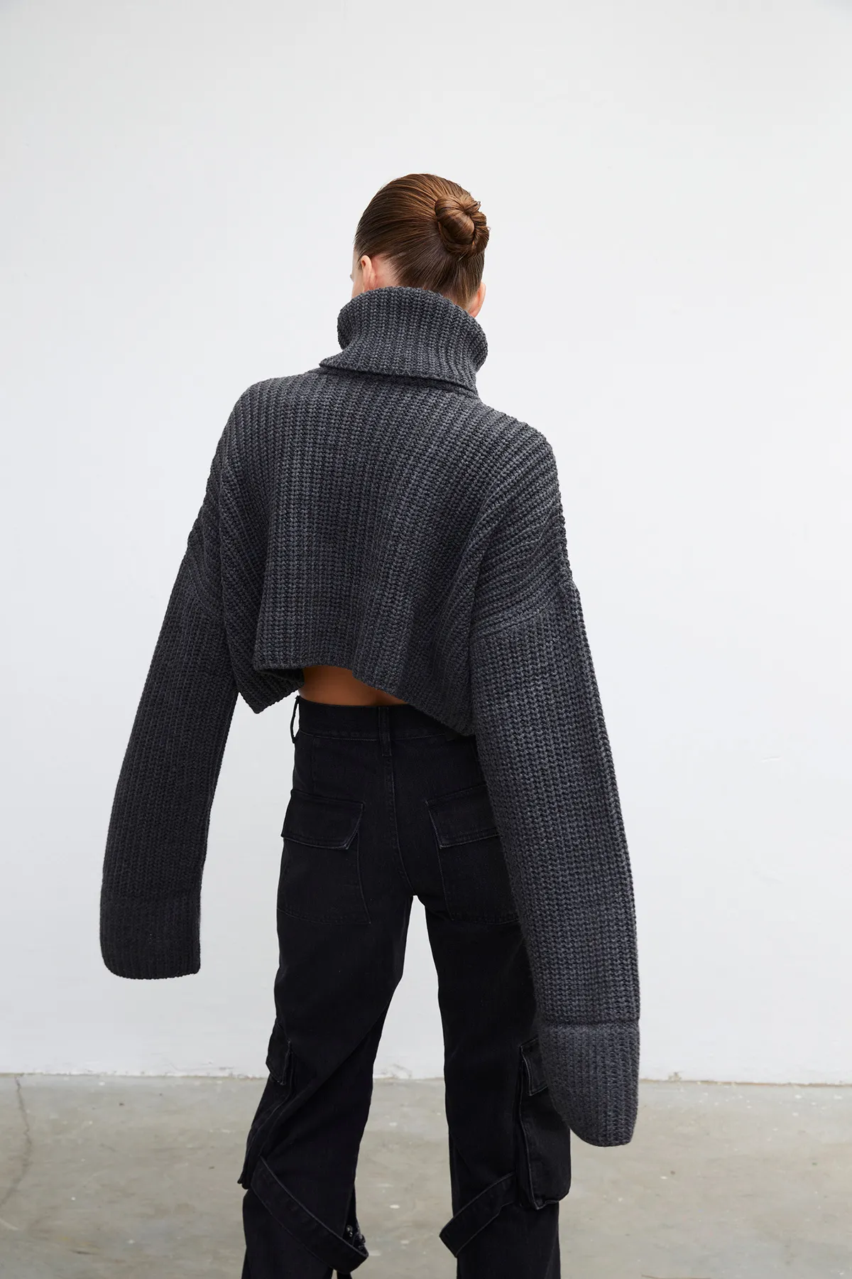 VATKALI  Rollkragenpullover in Grau