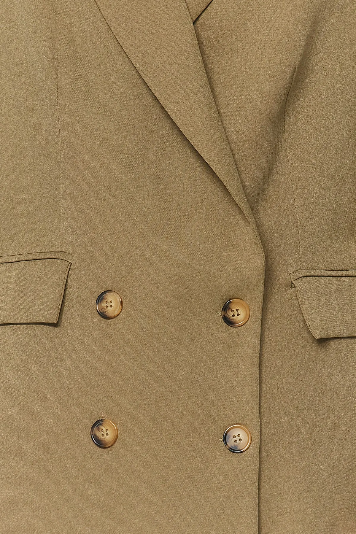 Trendyol Collection  Hellkhakifarbene, gefütterte, geknöpfte, gewebte Blazerjacke TWOAW22CE0167