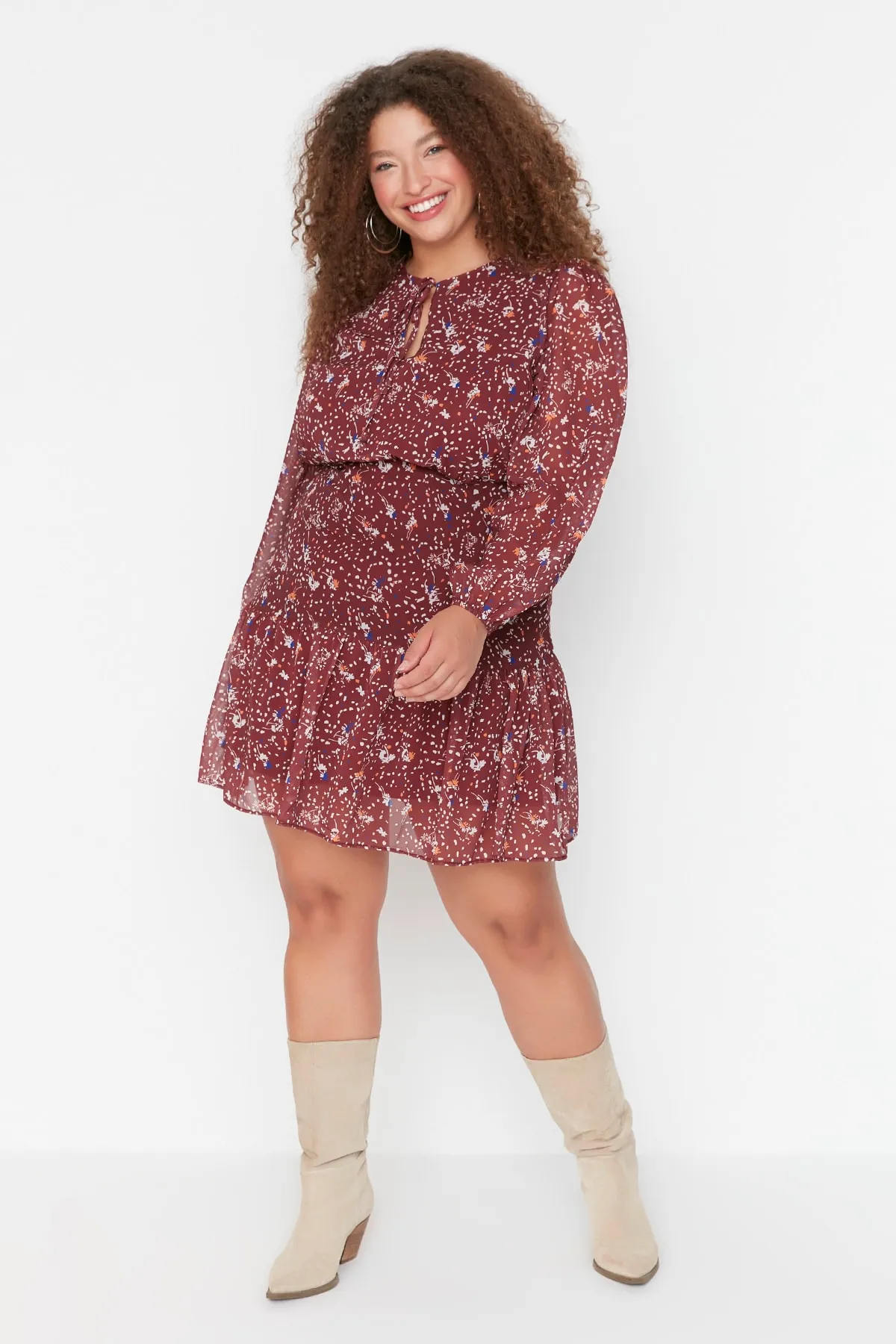 Trendyol Curve  Burgunderrotes gewebtes Kleid mit Blumenmuster TBBSS22AH0183