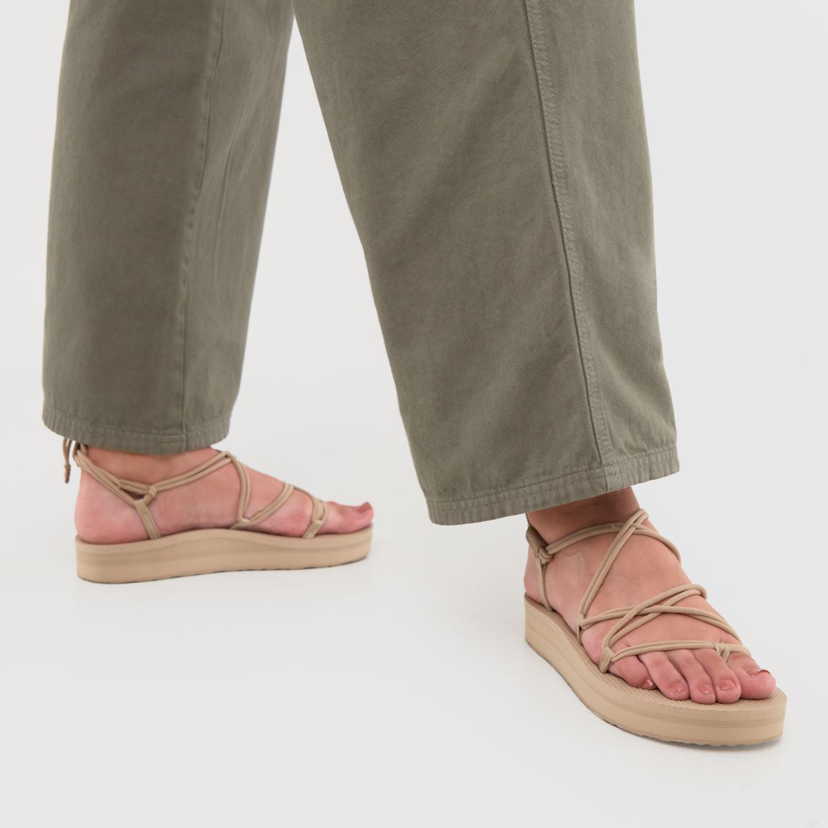 Teva – Midform Infinity – Naturfärgade sandaler