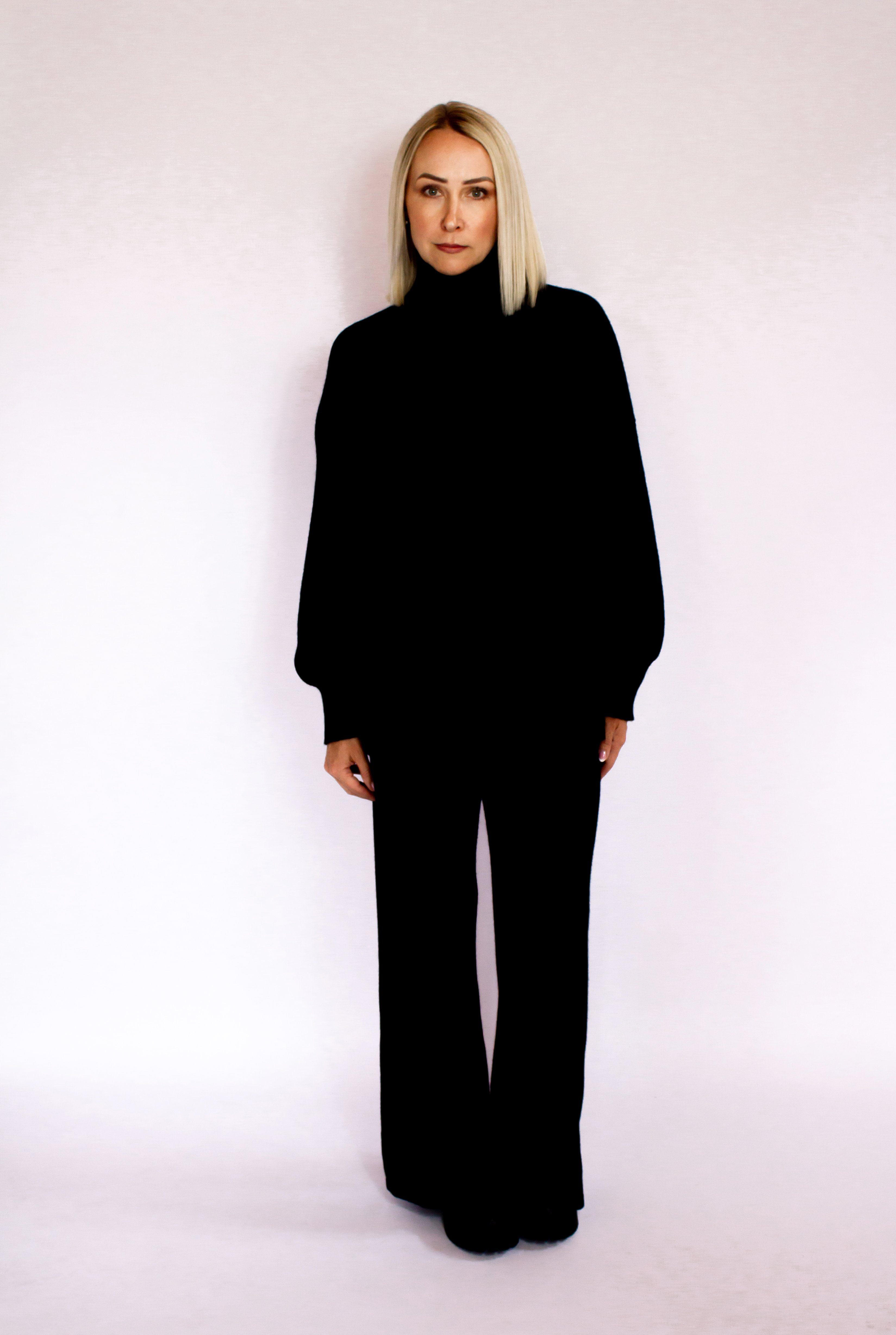 MonCaprise by Clothè Hosenanzug Oversize-Form Zweiteiler Strickhose & Pullover Strick-Set (Zweiteiler, 2-tlg) breit geschnitten