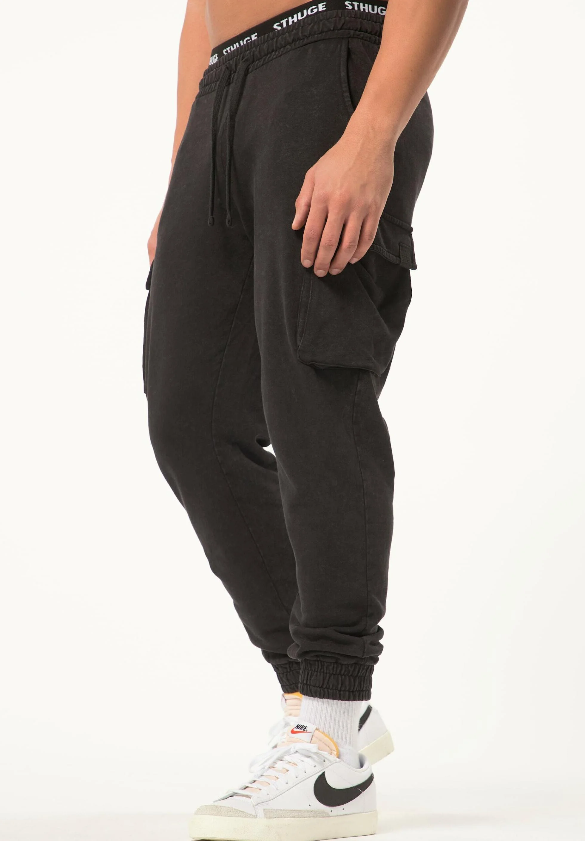 Pantalones cargo STHUGE