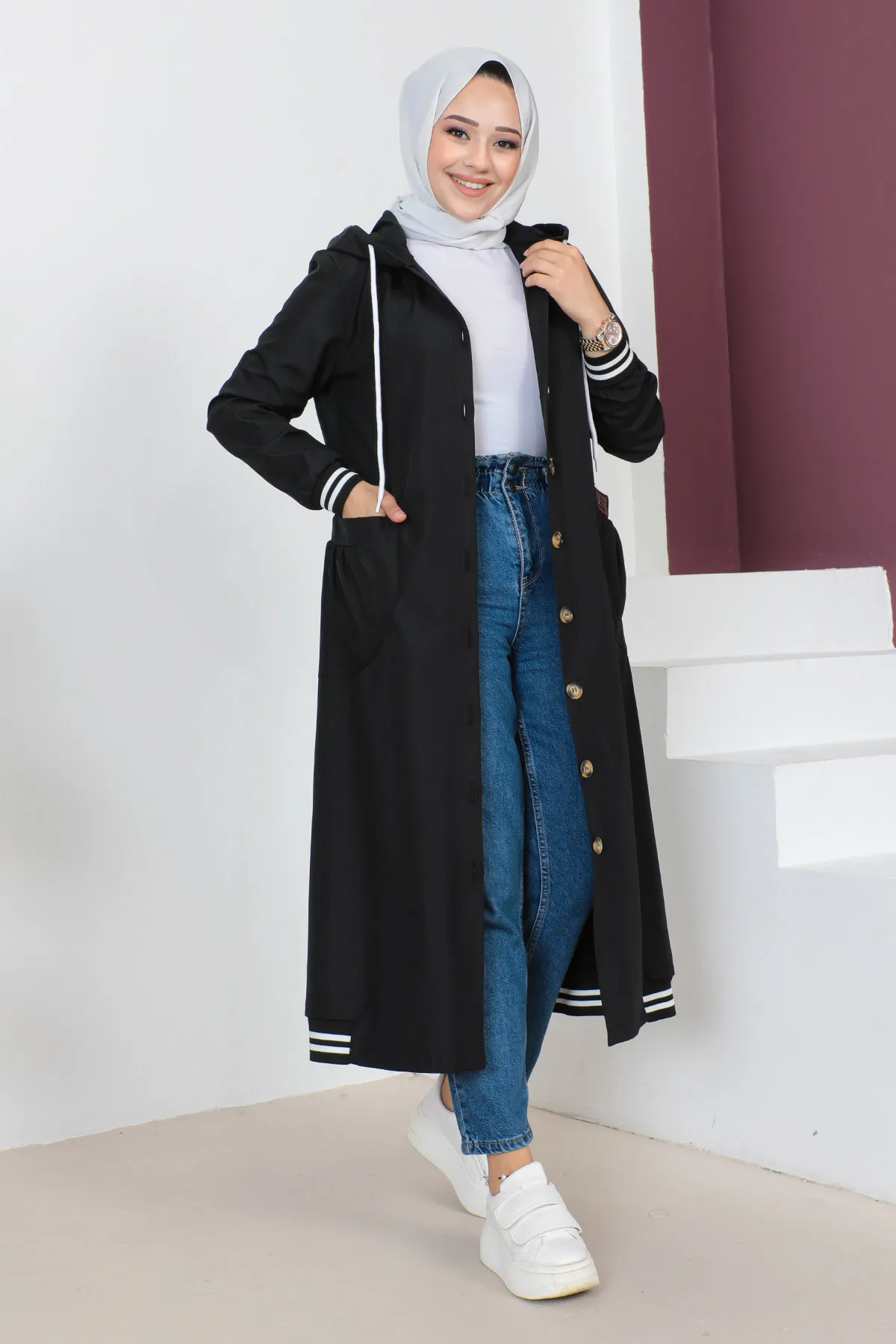 Tesettür Dünyası  Gerippter Trenchcoat TSD230638 Schwarz