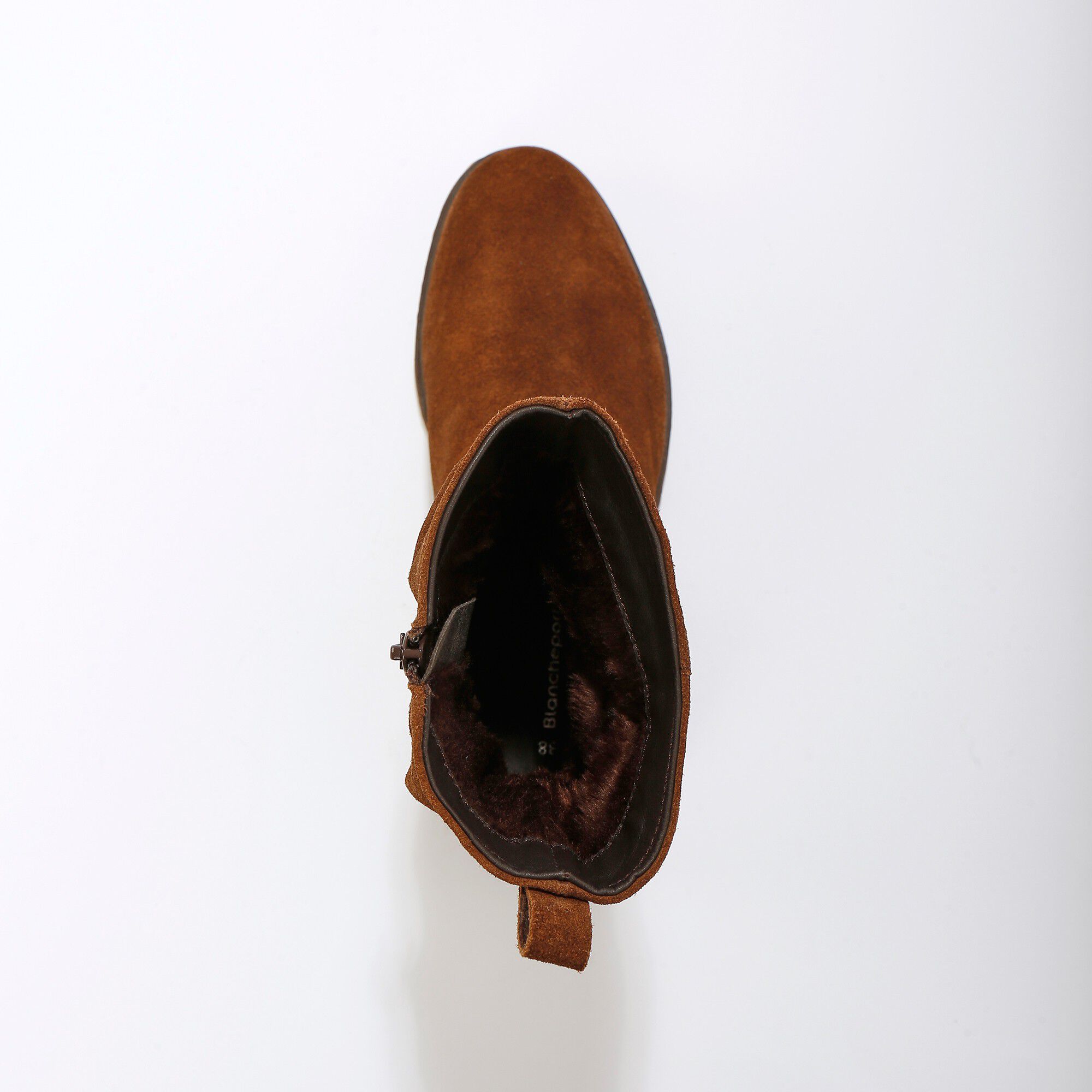 Bottes fourrées en cuir plissé