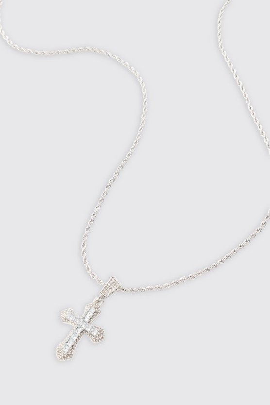 Silberne Kette mit Kreuz-Anhänger