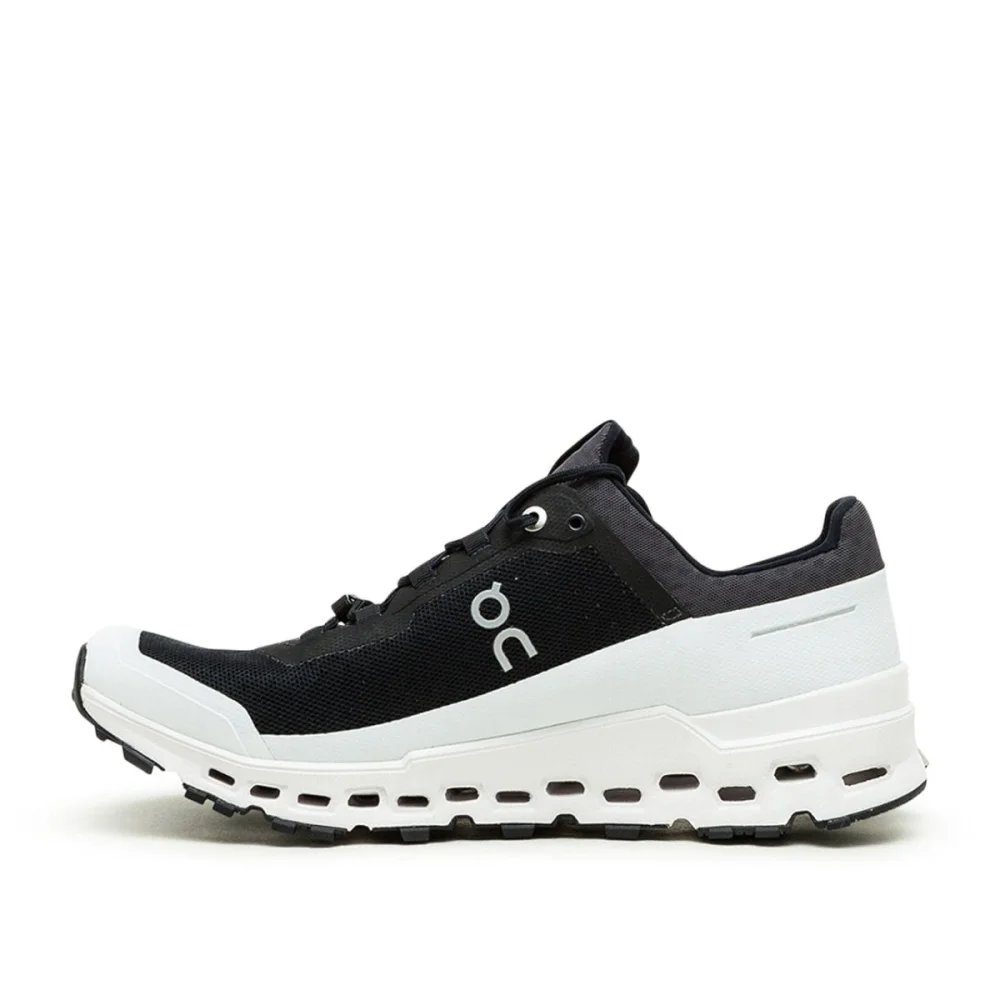 ON Cloudultra 44.99543 / schwarz