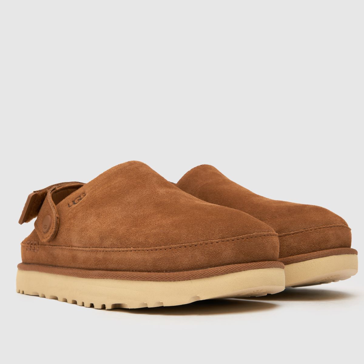 UGG Goldenstar klumpa szandál gesztenyebarna