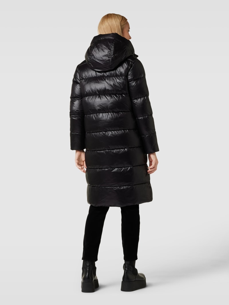 Steppmantel mit Kapuze in schwarz