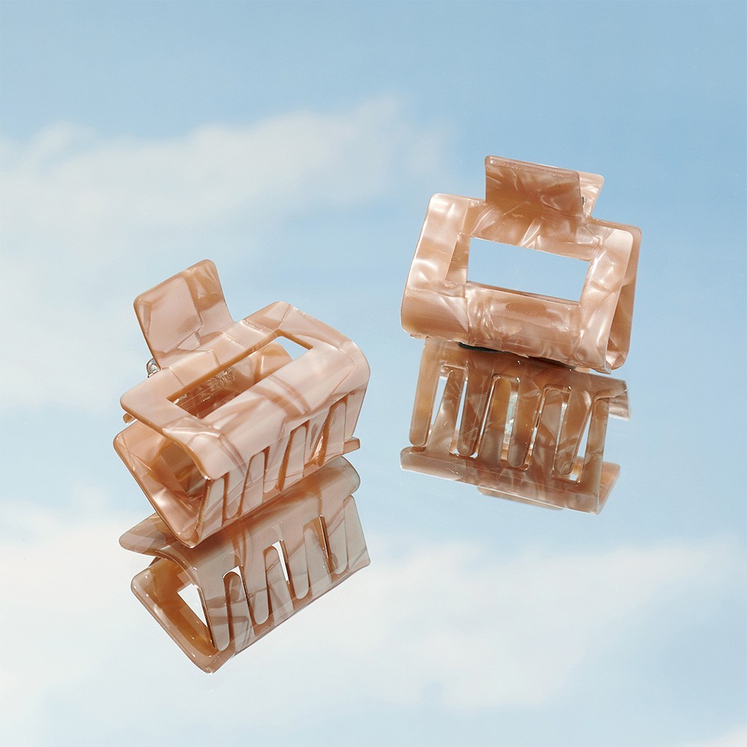 Midcentury Claw Clip – Latte Marble