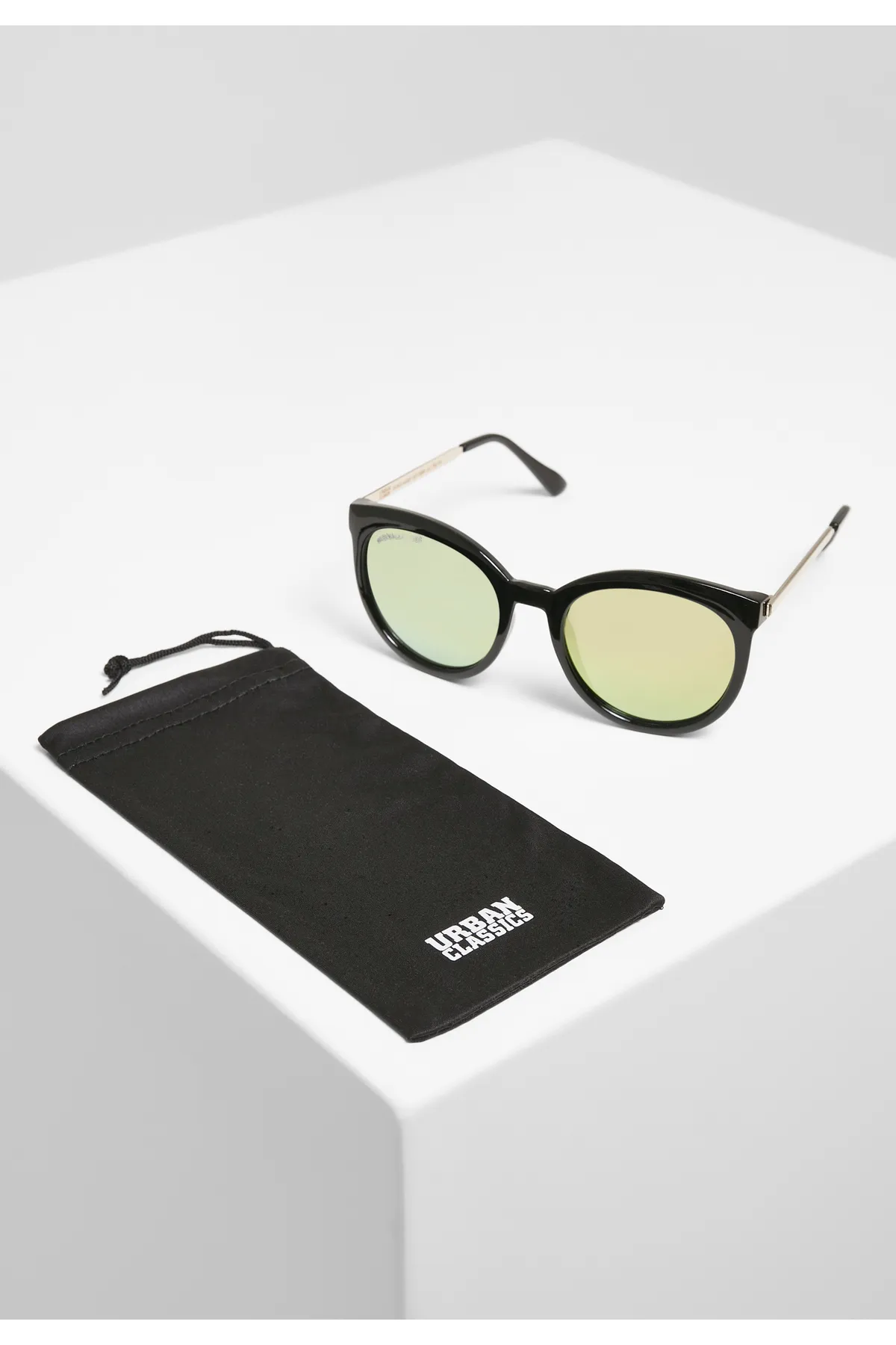 Urban Classics  Accessoires Sonnenbrillen October UC