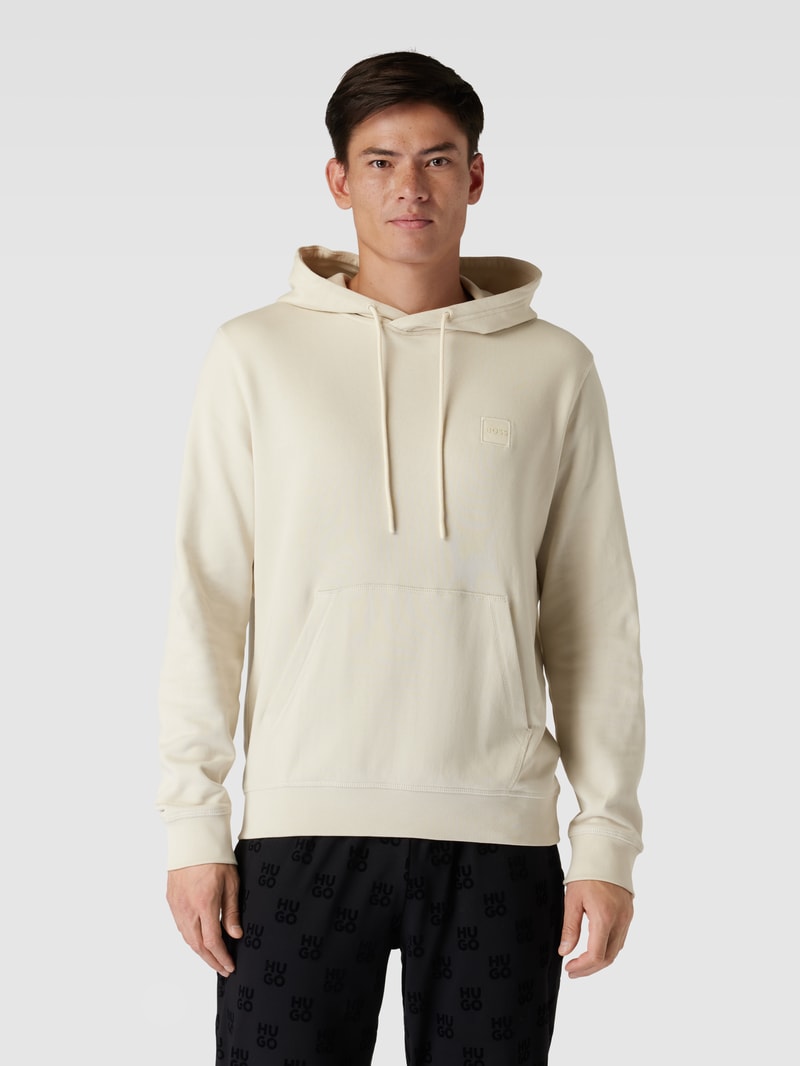 Hoodie mit Känguru-Tasche Modell 'WETALK' in sand