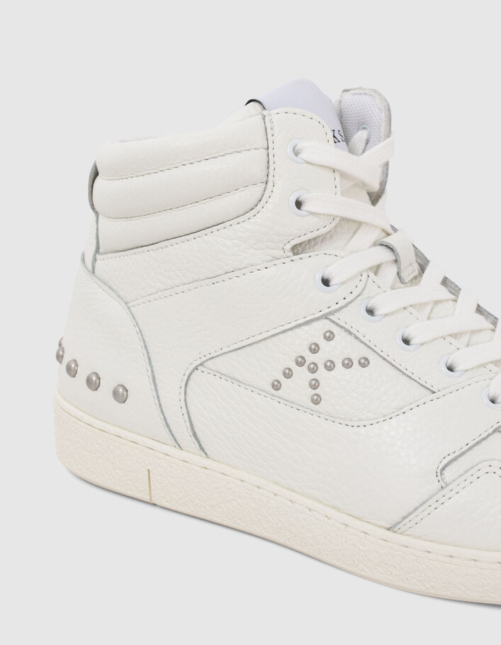 Sneakers blanches cuir décor clous Femme