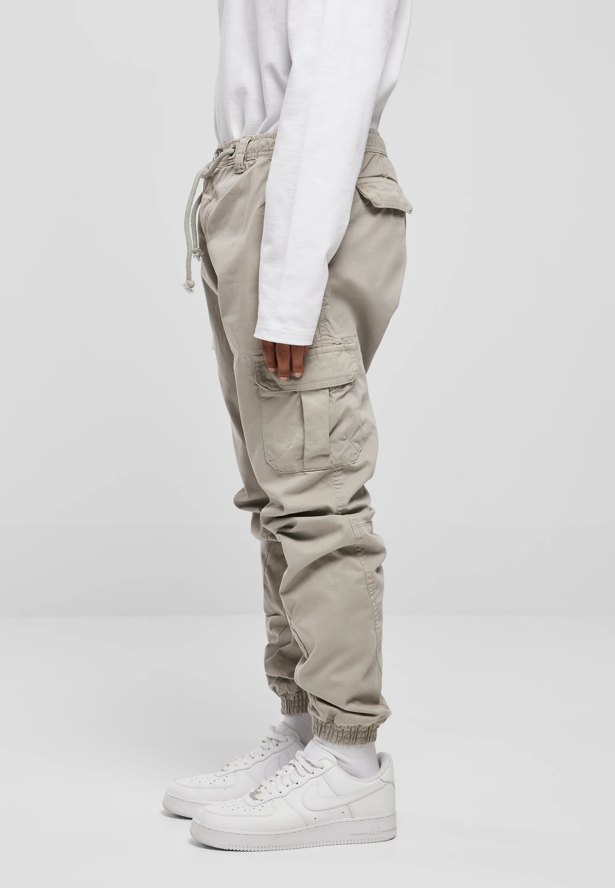 Pantalones cargo Urban Classics JOGGING