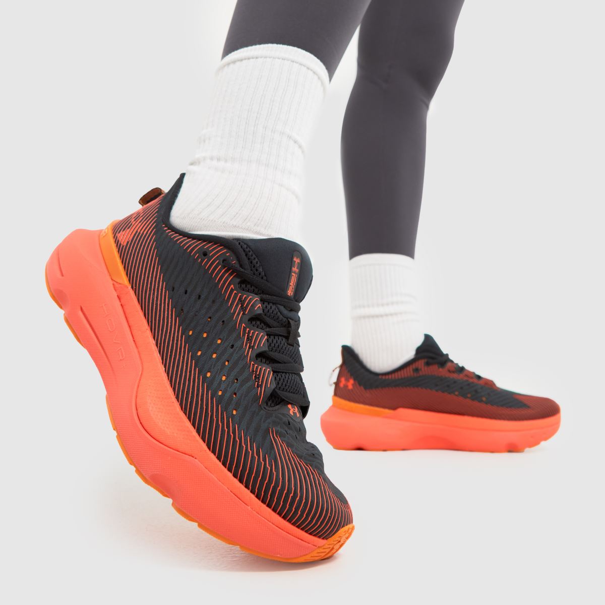 Under Armour – Infinite Pro Fire – Svarta, flerfärgade träningsskor