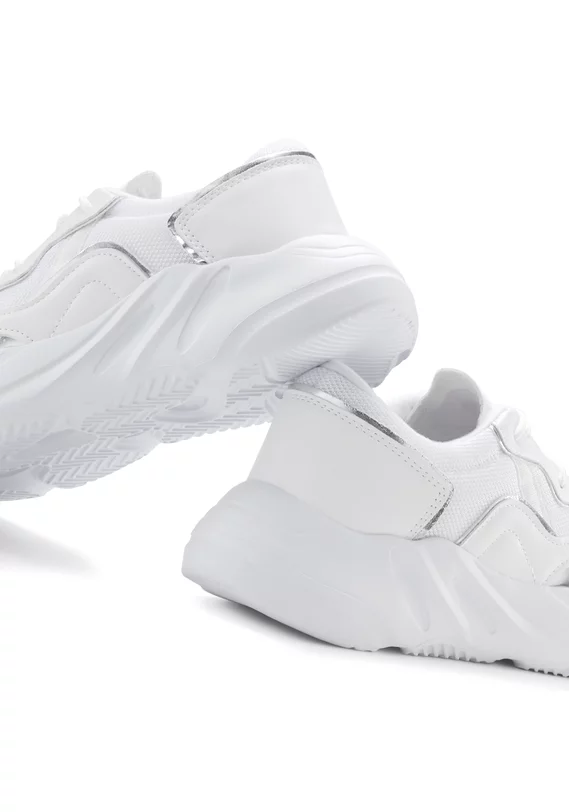 Sneaker