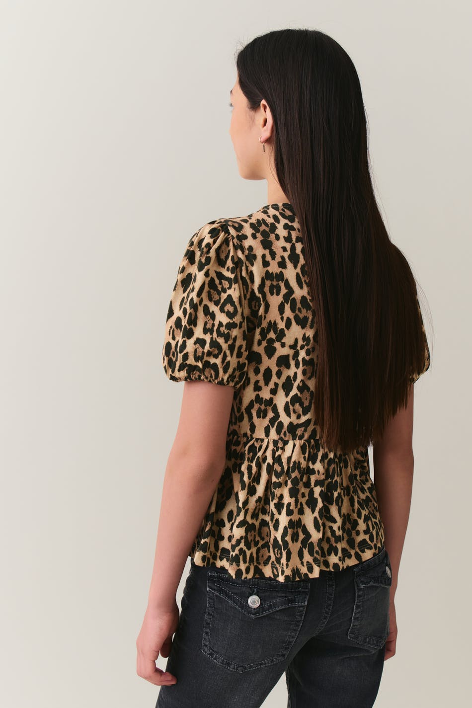 Y puff sleeve top