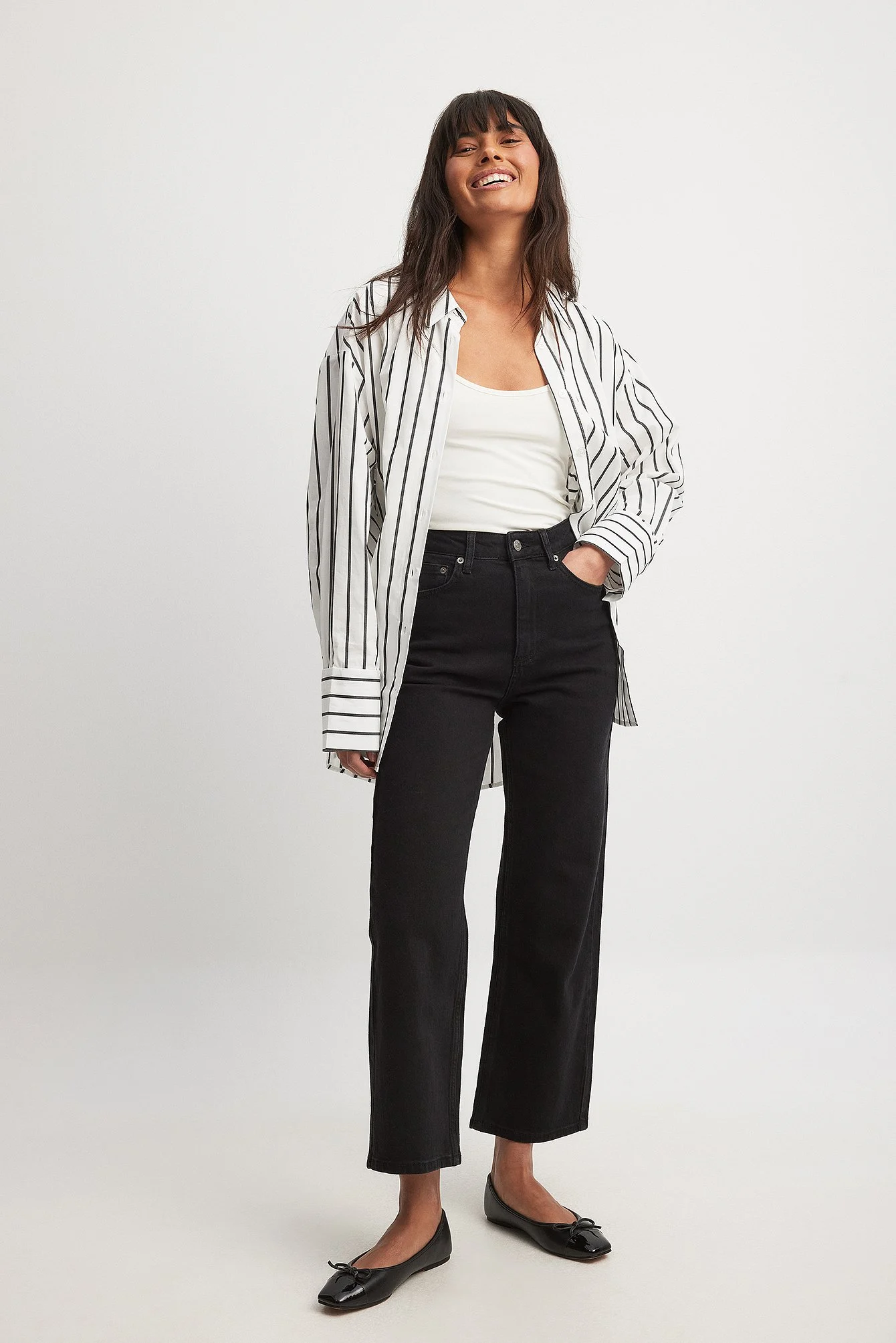 Hochgeschnittene Cropped-Jeans