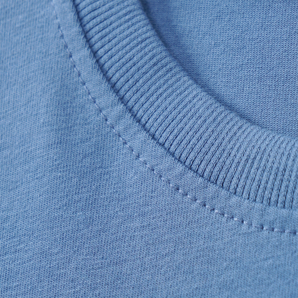 2 Jungen Langarmshirts im Basic-Look