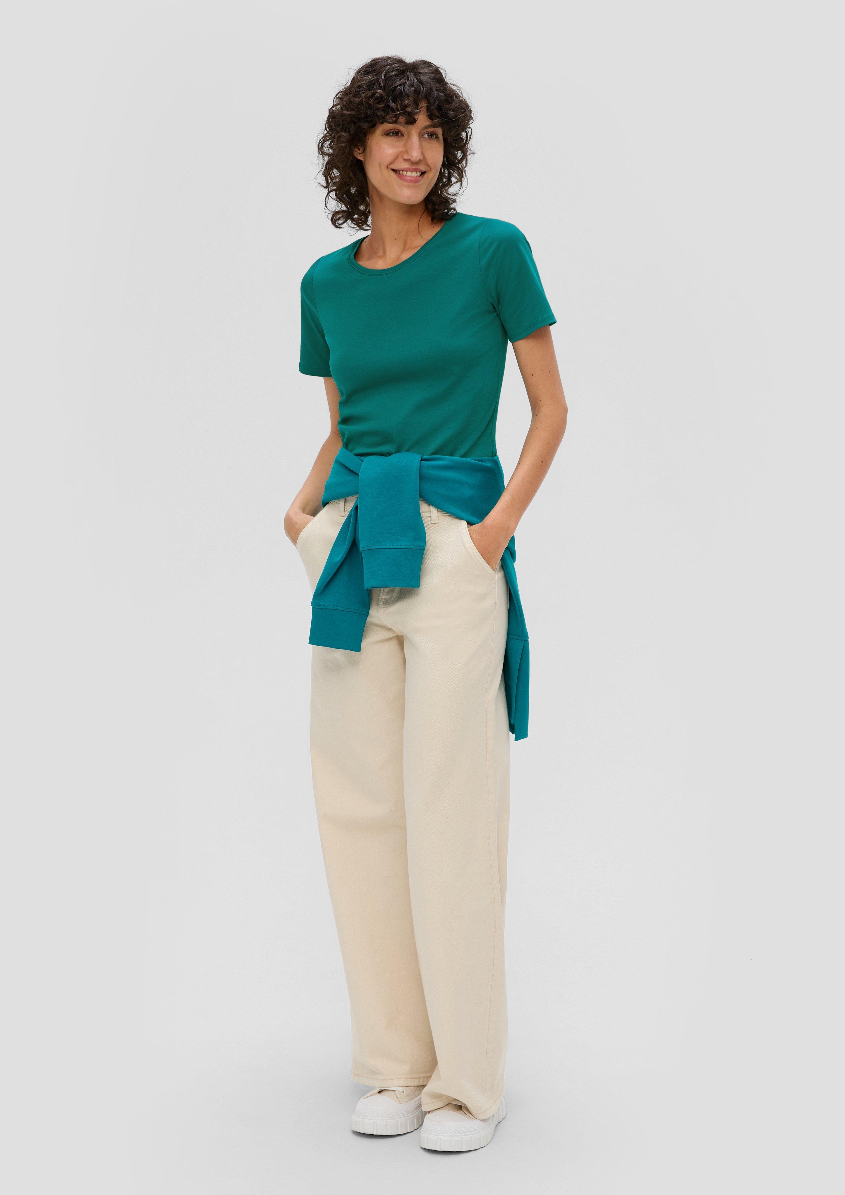 Basic Shirt im Slim Fit  2141904-6680