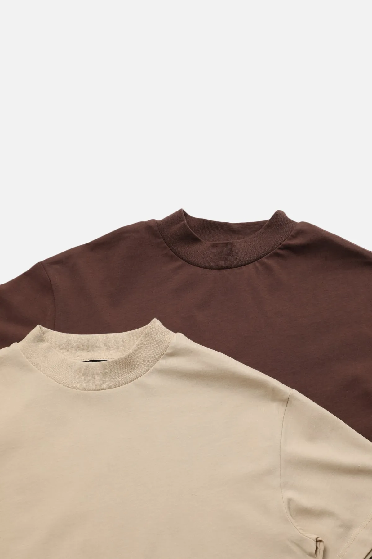Trendyol Collection  Braun-Beige 2er-Pack Basic-Strick-T-Shirts mit Stehkragen aus 100 % Baumwolle TWOSS20TS1500