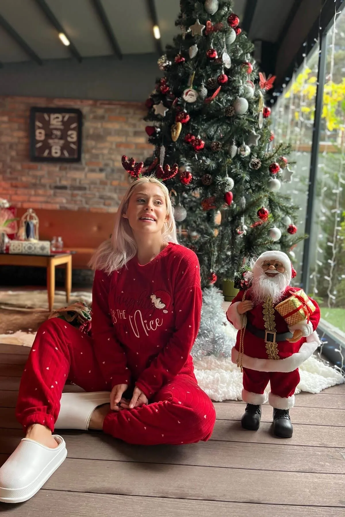 Pijamaevi  Pyjama-Set aus gemustertem Plüsch-Fleece für das neue Jahr