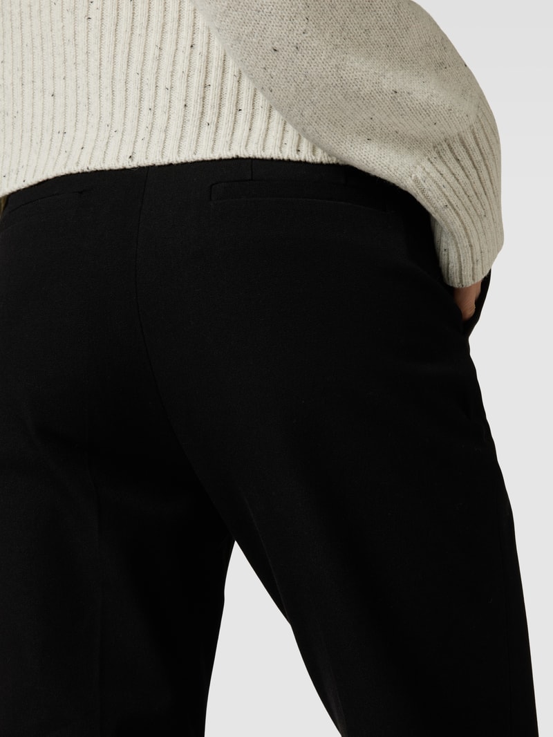 Stoffhose mit Bügelfalten Modell 'Coleman-Gabardine' in schwarz