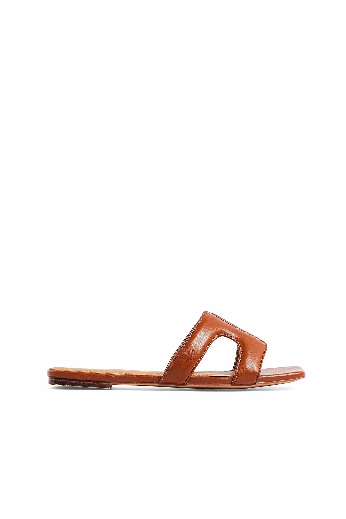 Flache Schuhe mit Cut-Out
