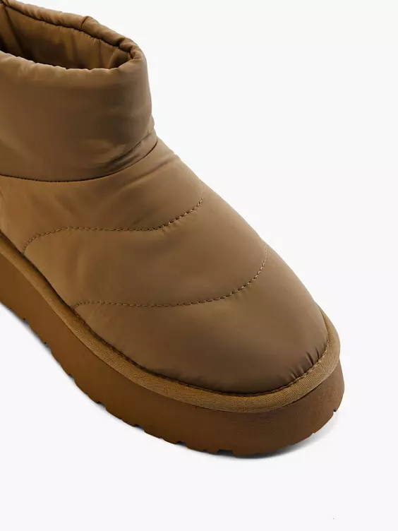 Graceland Boots