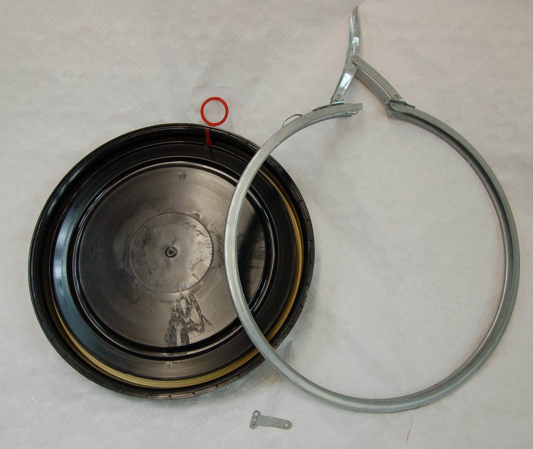 Plasteo Regentonne 60 Liter Weithalsfass mit Spannverschluss, IKG Gütezeichen
