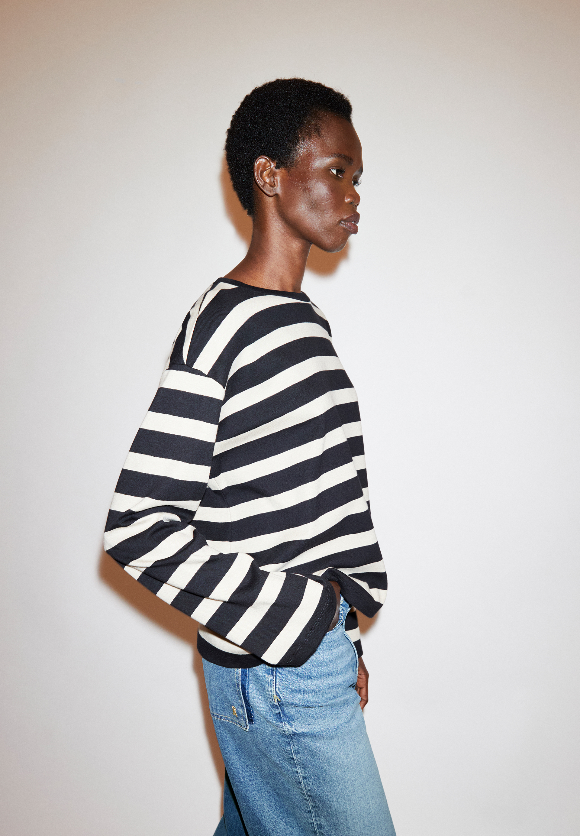 Longsleeve Loose Fit aus Bio-Baumwolle