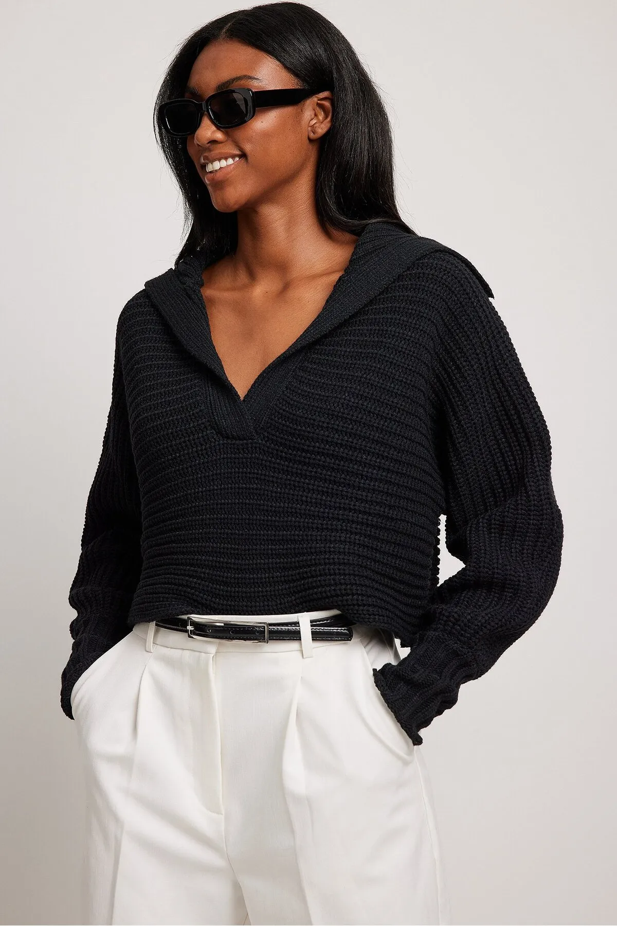 NA-KD  Grob gestrickter Pullover mit großem Kragen