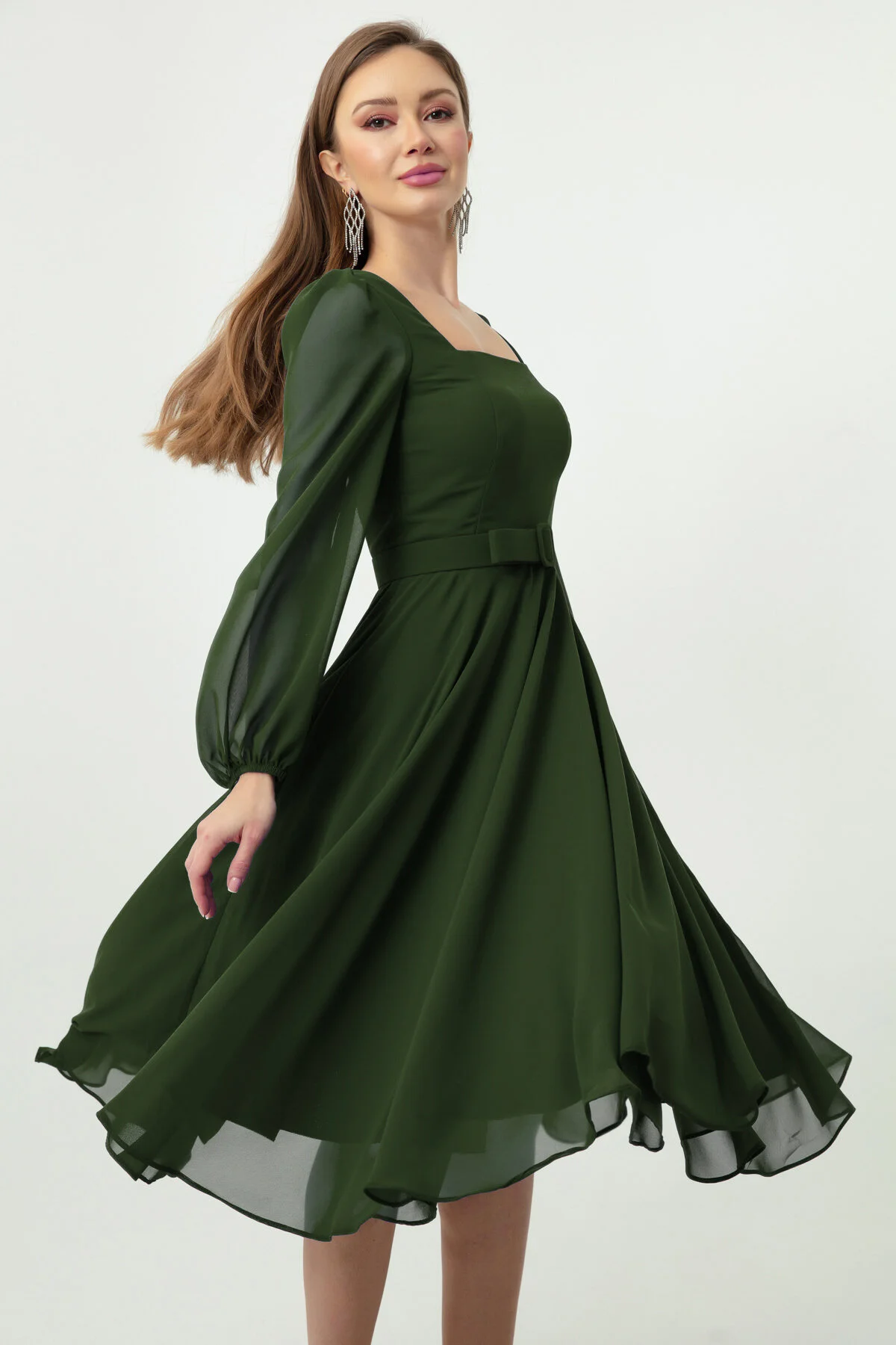 Lafaba  Khakifarbenes Abendkleid aus Midi-Chiffon mit quadratischem Kragen und Gürtel für Damen