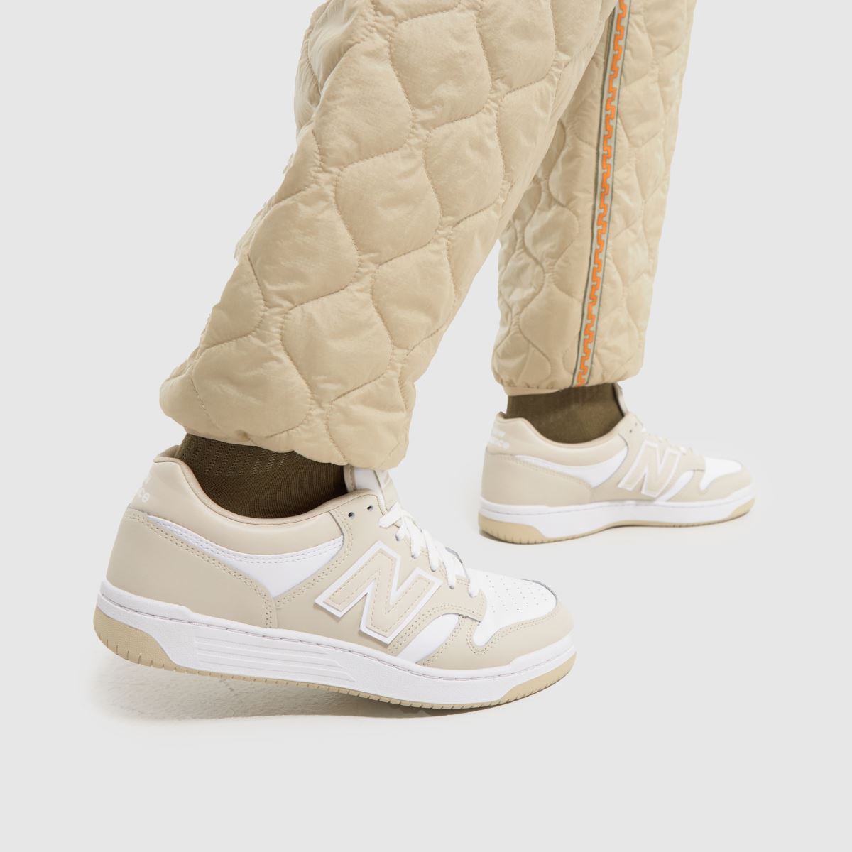 New Balance 480 sportcipő fehér és bézs színben
