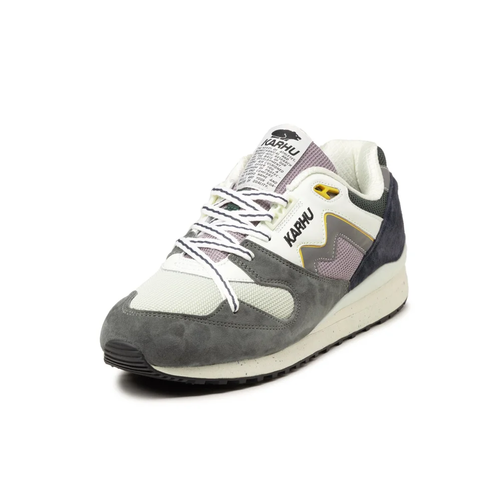 Karhu Synchron Classic F802670 / grau