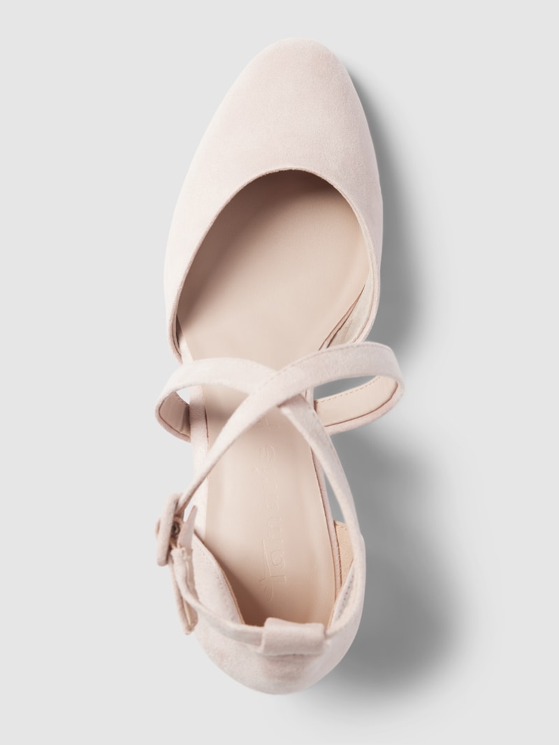 Pumps mit Dornschließe in beige