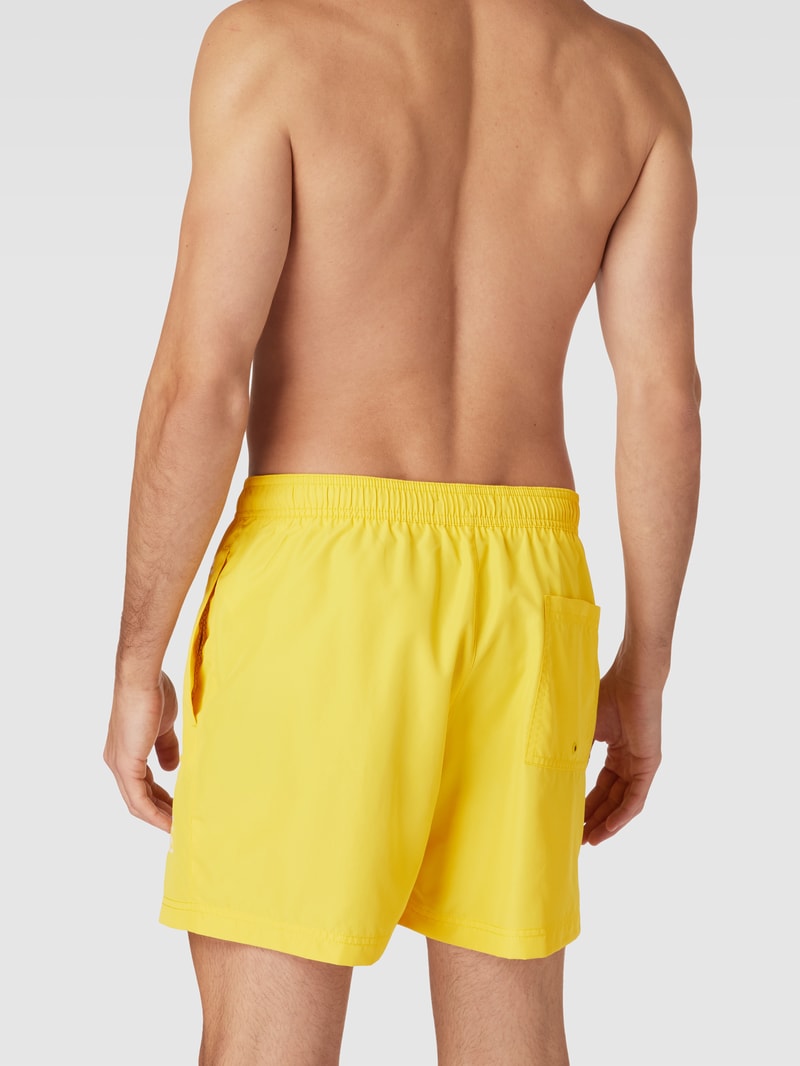Badehose mit Label-Print in gelb