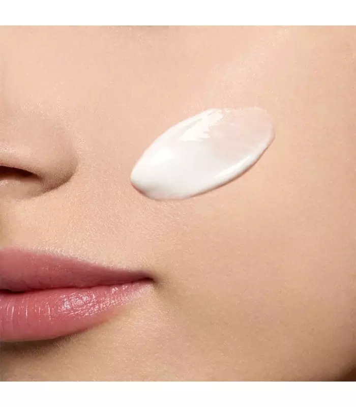 BRIGHT PLUS Emulsion hydratante anti-taches
