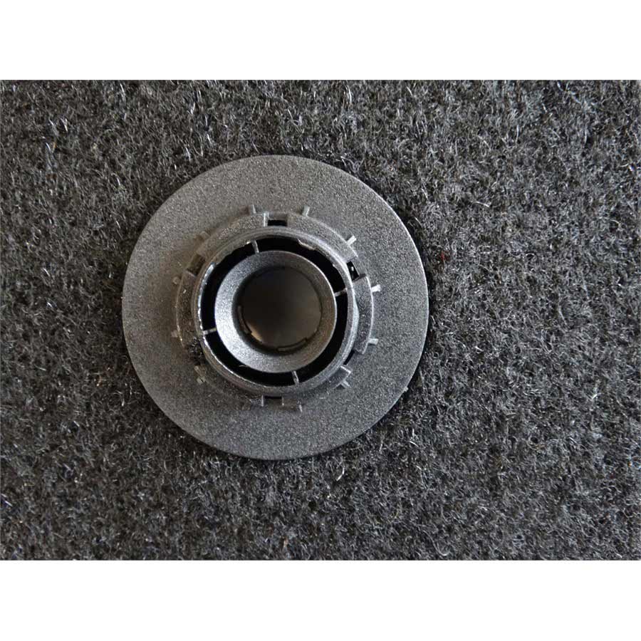 Passformfußmatten aus PVC von Norauto, passend für VW Golf 7 Baujahr 2012-19, schwarz - ATU