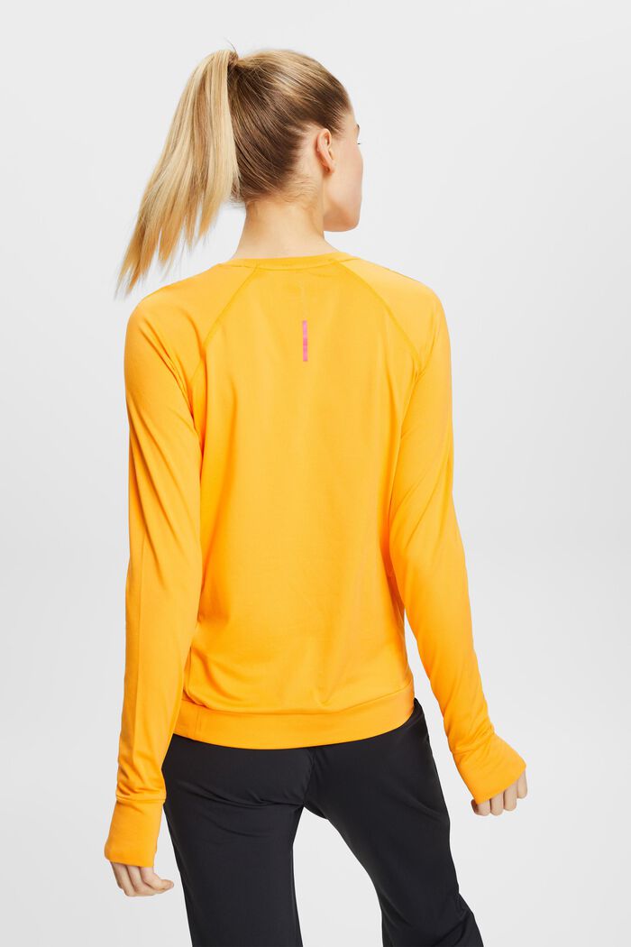 Langärmeliges Sporttop mit E-Dry