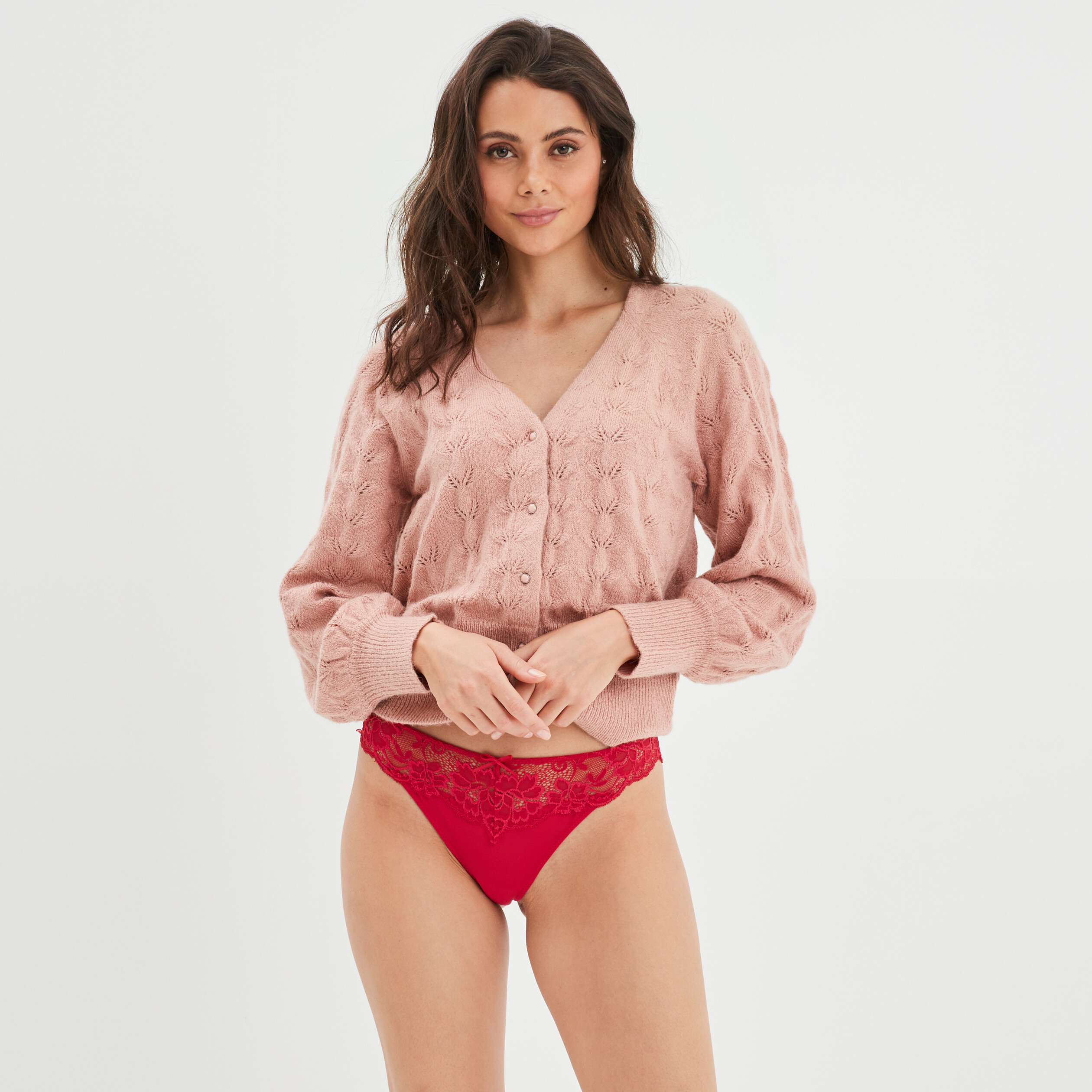 Culotte tanga à dentelle rouge femme | La Halle