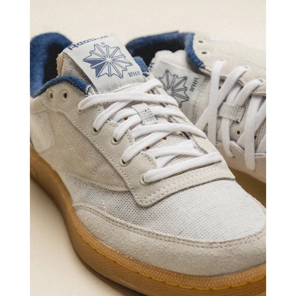 Reebok Aries x Reebok Club C 85 White Chalk RMIA04VC99LEA0020134 / grau